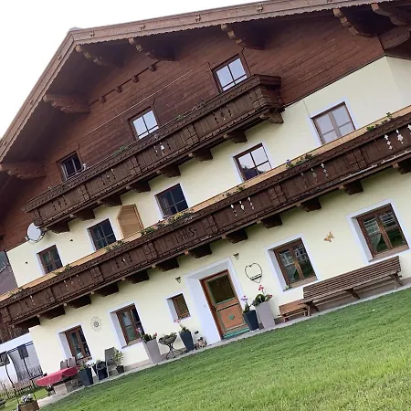 Buchwald -obinghof- Apartment *